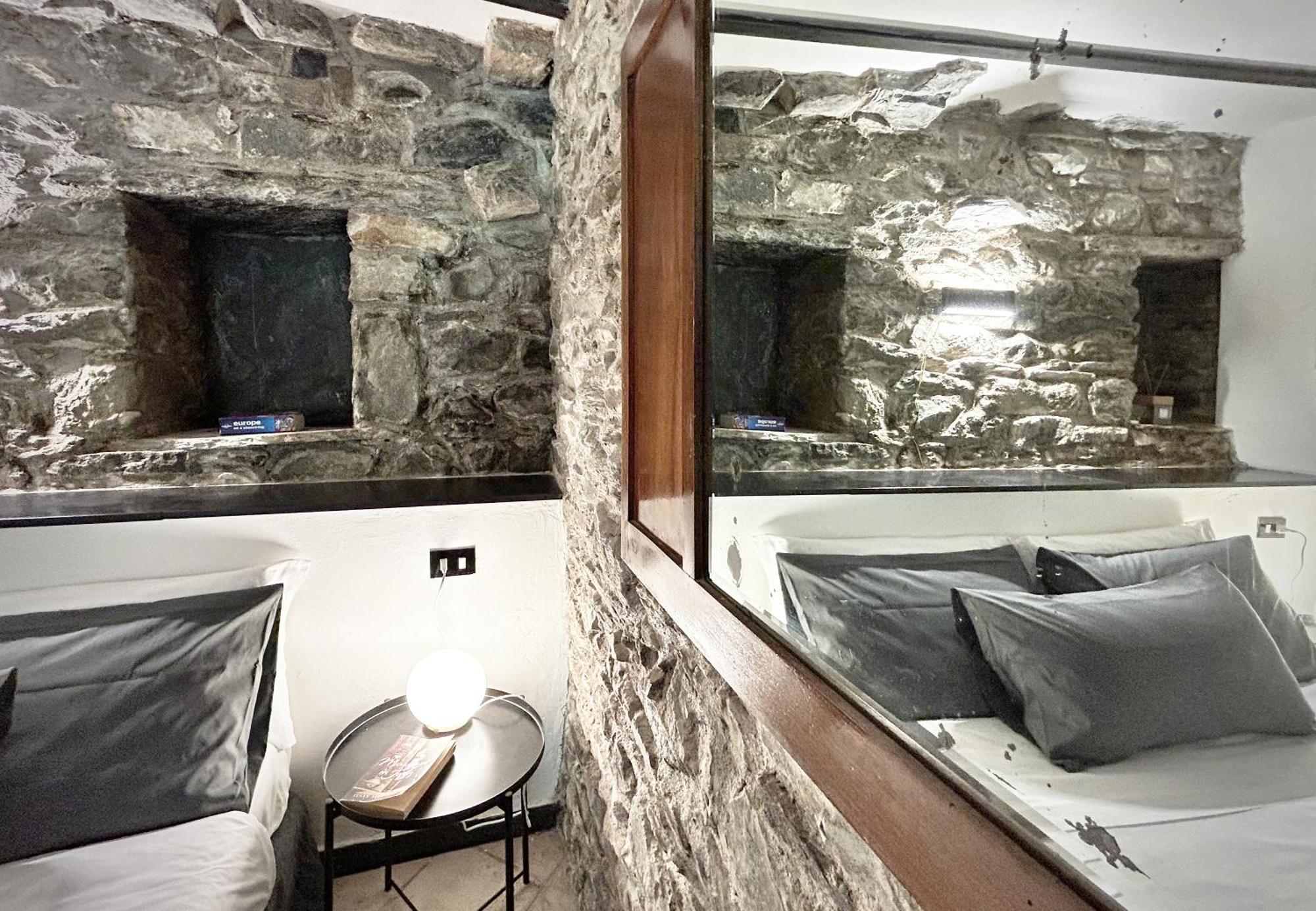 Pietra Azzurra, Newly Renovated Apartment Corniglia Ngoại thất bức ảnh